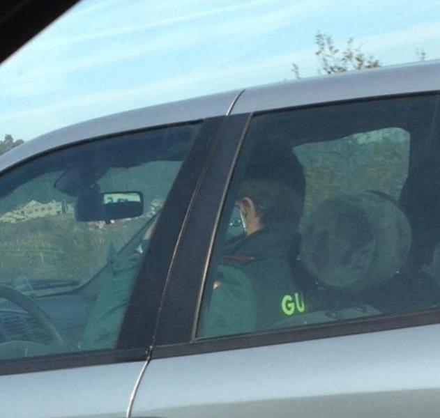 1689420_557810747648585_1672385268_n.thu