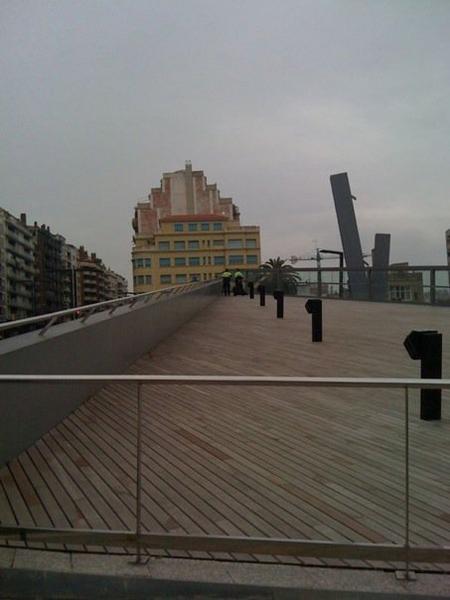 19355_1312764620697_1278096124_908774_65