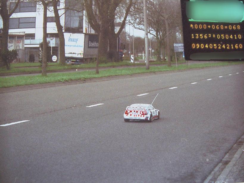 56fd037b113d2_cocheradioaficionadomultad