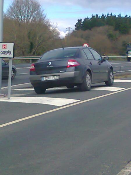 56fd07ad9e777_MeganeFLXLugo1(01.03.11).t