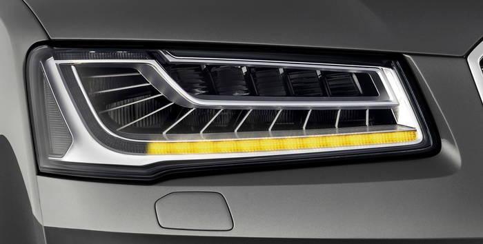 Audi-LED-140713-01.thumb.jpg.78371675daa