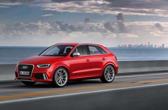 Audi-RS-Q3.thumb.jpg.ea3769fc68a32af058e