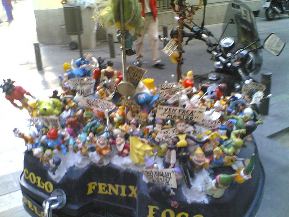 Moto.thumb.jpg.43b46de4b22c143bd2ab992b6