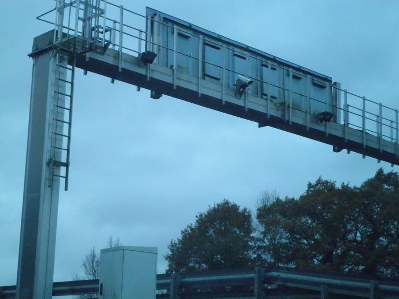 PB220022.thumb.jpg.4b7f143378026d664a7d6