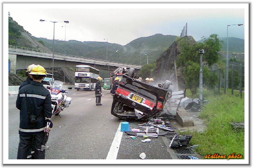 overturn_008_509.thumb.jpg.eaef701422996