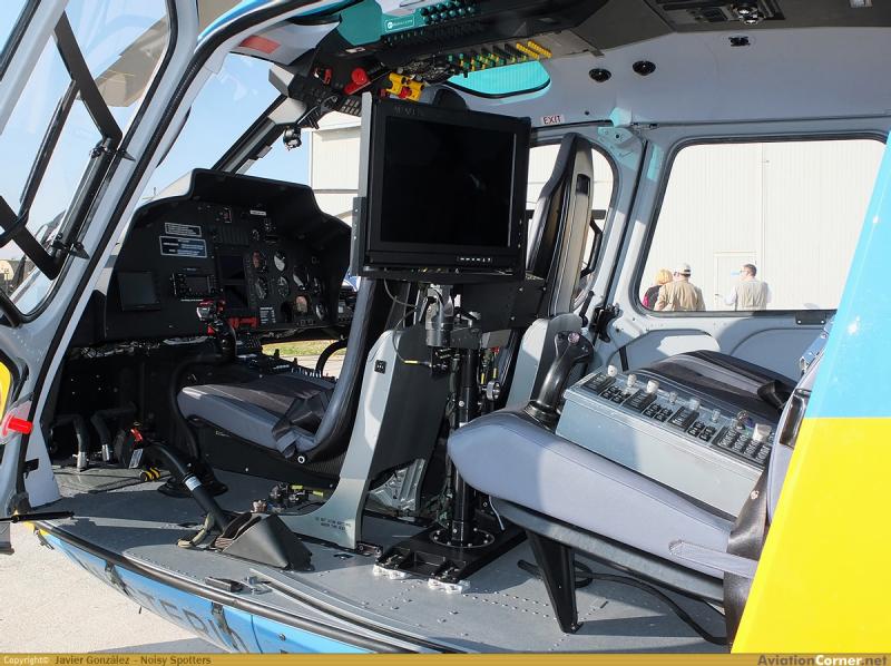 5986515bd9b50_avc_00426444-EC-MUHVistadelcockpitydelacabinaquecontieneelcontroldelradarPegasusquellevaincorporado-Abeja34.jpg.2bb8d592a2feb41d4550e15ce88533ee.jpg